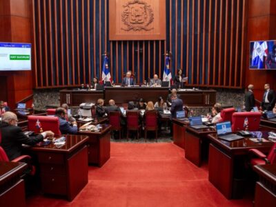 Senado aprueba de urgencia proyecto anticrisis del Gobierno para impulsar el crecimiento económico y simplificar el sistema fiscal
