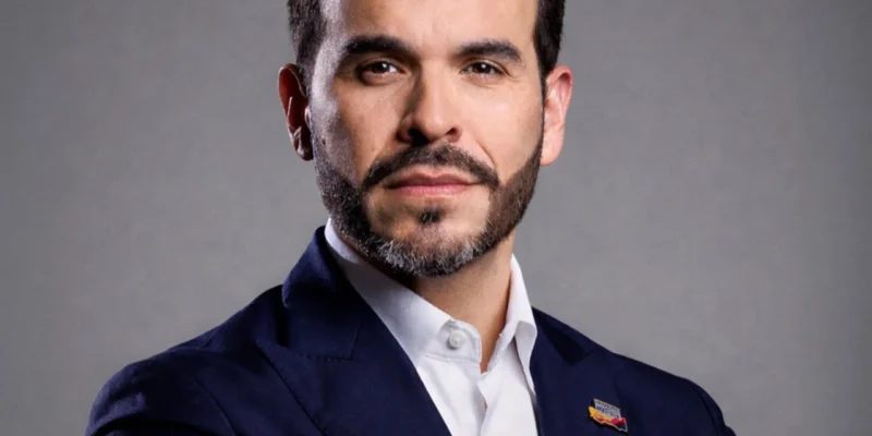 Abelardo de la Espriella asegura que Petro y Cepeda intentan dar un "golpe de Estado"