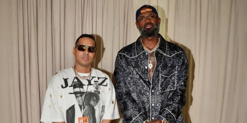 Alofoke asiste al concierto de Jay-Z en el Yankee Stadium junto a figuras como LeBron James
