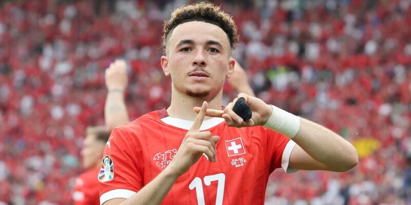 Dominicano Rubén Vargas se convierte en héroe de Suiza con el penal de la clasificación