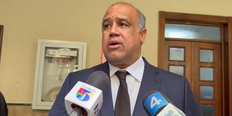 Abogado Miguel Valerio cuestiona que Michael Pumarol permanezca en libertad y pide juicio de fondo