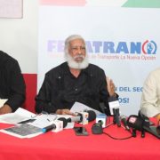 Juan Hubieres acusa a Antonio Marte de corrupción y persecución contra dirigentes del transporte