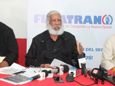 Juan Hubieres acusa a Antonio Marte de corrupción y persecución contra dirigentes del transporte