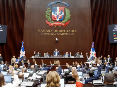 Diputados avanzan con la segunda lectura de la reforma al Código Penal