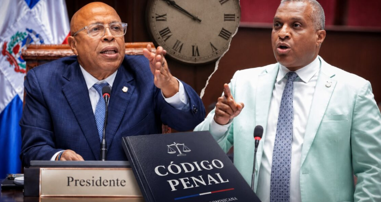 Tensa discusión entre Alfredo Pacheco y diputado de la Fuerza del Pueblo durante sesión por el Código Penal