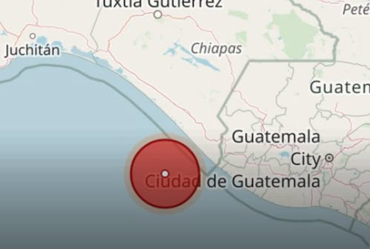 Fuerte terremoto de magnitud 7.4 sacude el sur de México