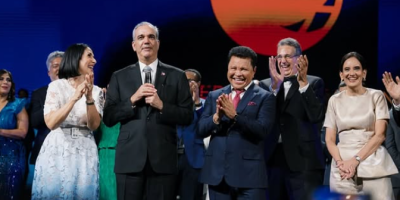 Abinader dice que ora todos los días y que solo junto a Dios se resisten los tiempos difíciles