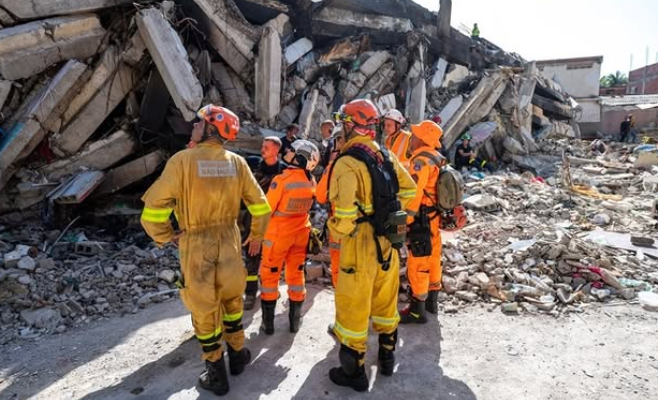 Aumentan a 5,069 los fallecidos por el doble terremoto en Venezuela