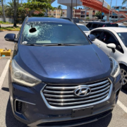 Dicrim investiga ataques con piedras contra vehículos en la avenida Las Américas