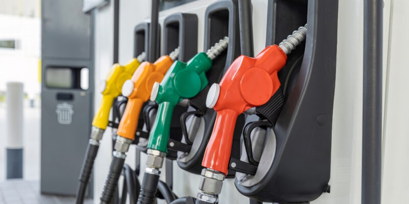 Gobierno reduce hasta RD$3 los precios del GLP y los combustibles regulares