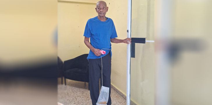 Anciano de 93 años con Alzheimer y enfermedad terminal clama por su libertad desde la cárcel de Monte Plata