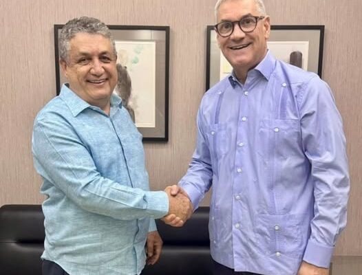 Gustavo Sánchez justifica ausencia de Gonzalo Castillo en debates políticos