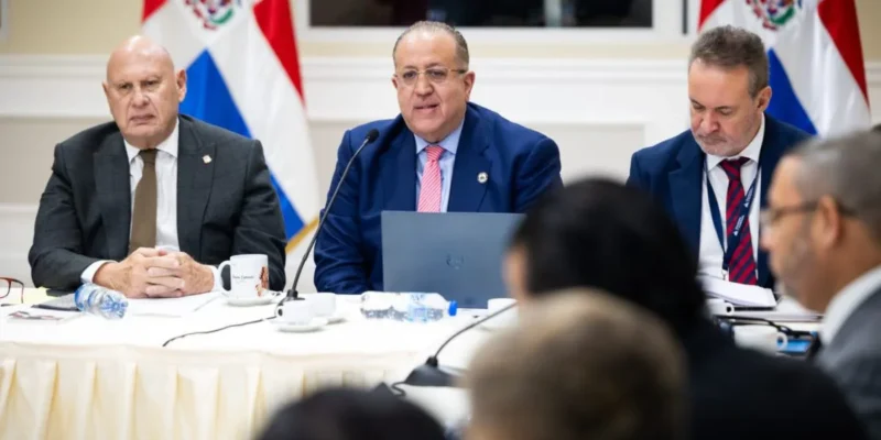 Aprueban protocolo para saldar deudas con contratistas del Estado