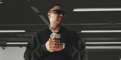 Alofoke Music obtiene dos nominaciones a Premios Juventud 2026 con «Zaza» y «Saca punta»