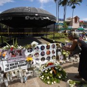 Familiares de víctimas de Jet Set realizarán homenaje en memoria de padres fallecidos en la tragedia