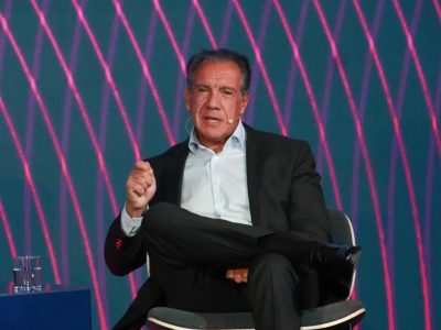 Daniel Hadad advierte que la inteligencia artificial transformará el futuro de los medios de comunicación