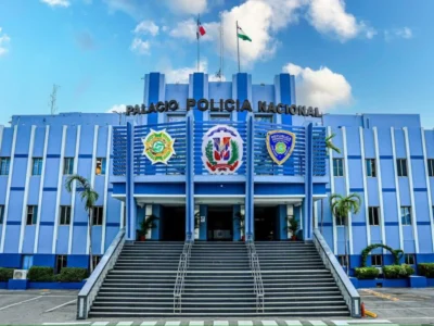 Policía atenderá denuncias por aumento de atracos en el sector San Luis de Santo Domingo Este