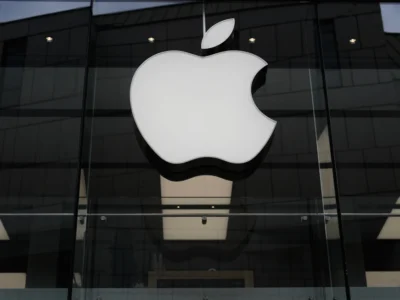Apple demanda a OpenAI por presunto robo de secretos comerciales en disputa por la inteligencia artificial