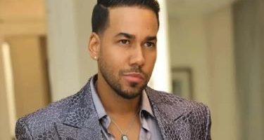 Romeo Santos celebra sus 42 años con un divertido video que conquista las redes sociales