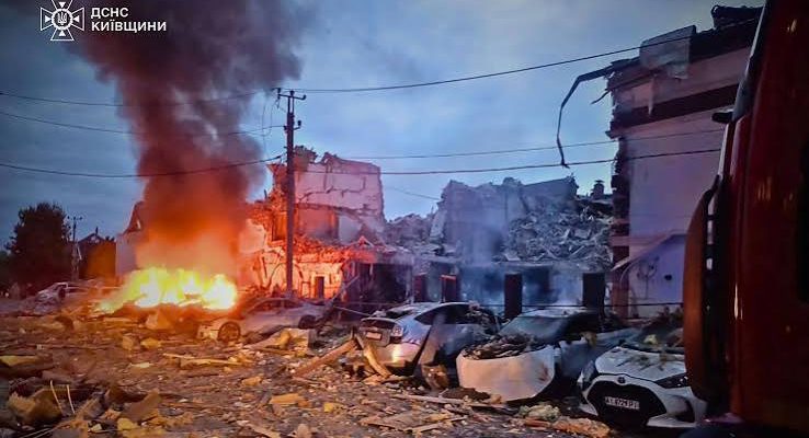Ataque ruso contra Ucrania deja al menos ocho muertos tras lanzamiento de más de 70 misiles y 280 drones