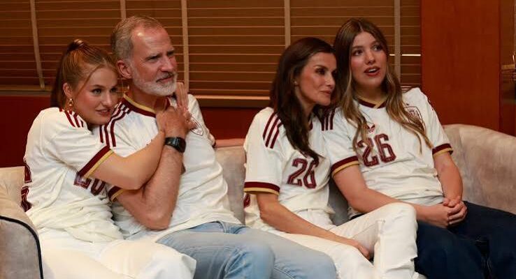 La Familia Real española celebra el triunfo de la selección ante Francia y su pase a la final del Mundial