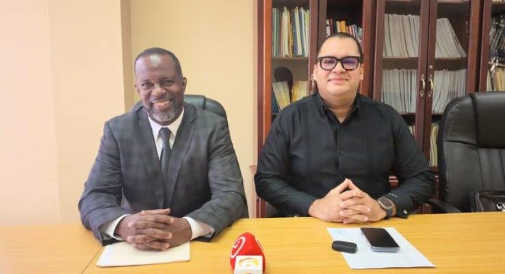 Asonafiss anuncia acciones legales contra las ARS y reclama reformas al sistema de seguridad social