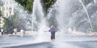 Millones de personas en EE. UU. permanecen bajo alertas por calor extremo y lluvias intensas