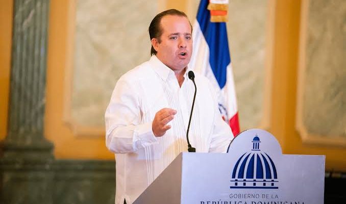 Paliza confirma que esta semana el PRM decidirá quién presidirá el Senado