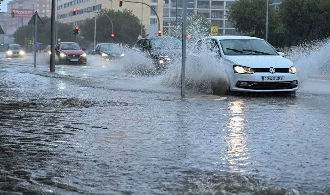 Temporal de tormentas en Francia deja dos muertos y 53,000 hogares sin electricidad