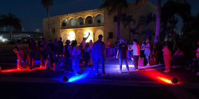 Cristianos de distintas denominaciones oran por la República Dominicana en la Plaza de España