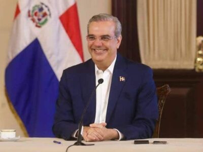 Estudio refleja estabilidad política de Abinader mientras aumenta el desgaste de su gabinete