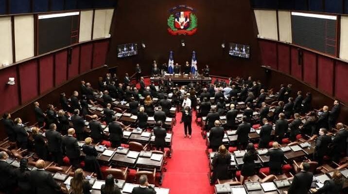 Diputados recibirán propuestas sobre el Código Penal hasta el 15 de julio