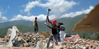 Aumenta a 4,118 la cifra de muertos por los terremotos en Venezuela