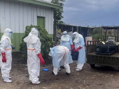 Sube la cifra de muertos por el brote de ébola en un país africano