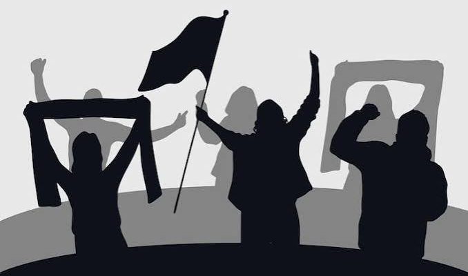 Regidores de Los Alcarrizos convocan protestas por denuncias de abusos policiales