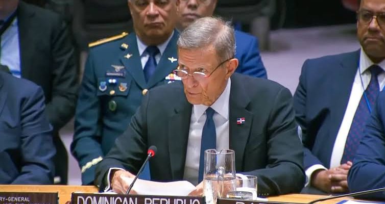 Roberto Álvarez respalda en la ONU renovación de la Fuerza de Supresión de Pandillas en Haití