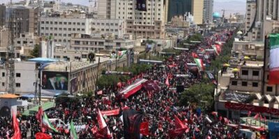 Multitudinario entierro de Alí Jameneí en Mashhad pone fin a una semana de homenajes en Irán