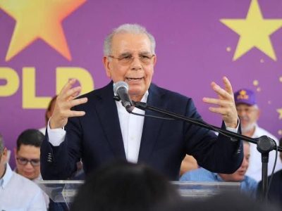 Danilo Medina critica al Gobierno por el alto costo de la canasta básica