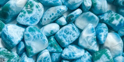 Energía y Minas garantiza abastecimiento de larimar y anuncia feria para fortalecer su comercialización