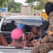 Migración reporta detención de 1,819 indocumentados y deportación de 1,403 personas en operativos fronterizos