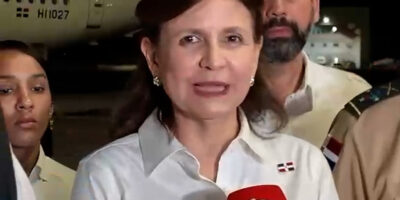 Raquel Peña recibe a rescatistas que regresaron de Venezuela y reafirma respaldo de RD tras devastador terremoto