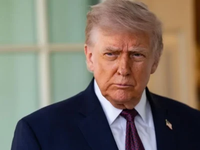 Trump pide suspender el comercio con España tras llamarla “causa perdida”