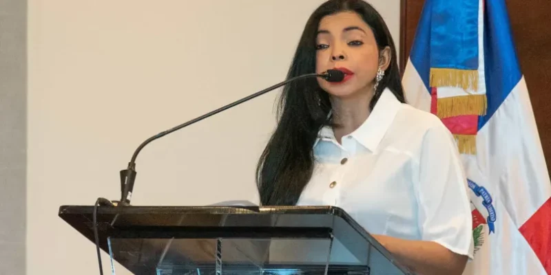 Yeni Berenice afirma que retrasar la entrada en vigor del Código Penal favorece a la criminalidad