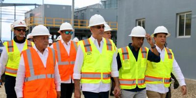 Abinader supervisa construcción de planta San Felipe Andrés I que aportará 467 MW al sistema eléctrico