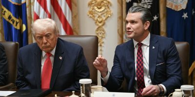 Casa Blanca niega tensiones entre Trump y Pete Hegseth por escasez de municiones
