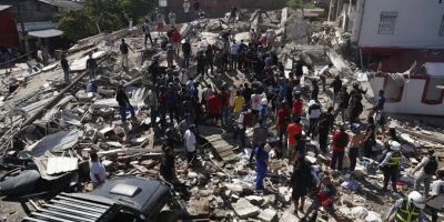 Colombia eleva a 169 los muertos y más de 900 heridos tras terremoto de magnitud 7,4